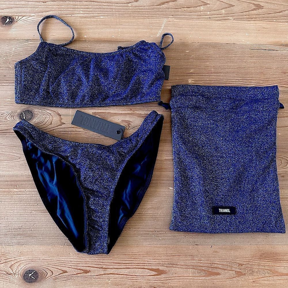 TRIANGL MICA - NORMAL RIVERSIDE SPARKLE SET WITH BAG NEW WITH TAGS